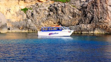 Bella Comino Ferry
