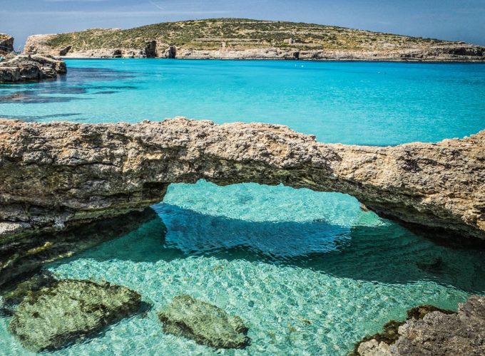 Comino and Gozo – Blue and Crystal Lagoons Cruise with Sea Caves