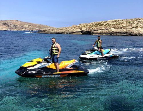 jet ski tour and safari around blue lagoon in comino malta