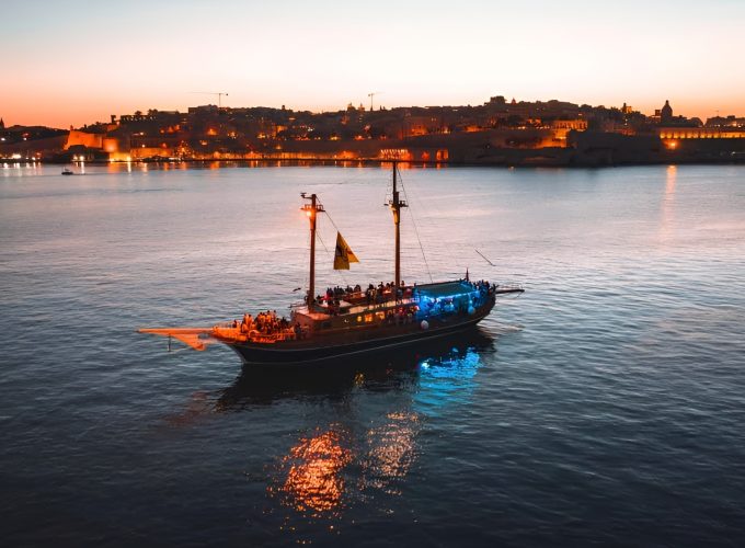 Sliema – Lazy Pirate Boat Party in Malta with Drinks and Food